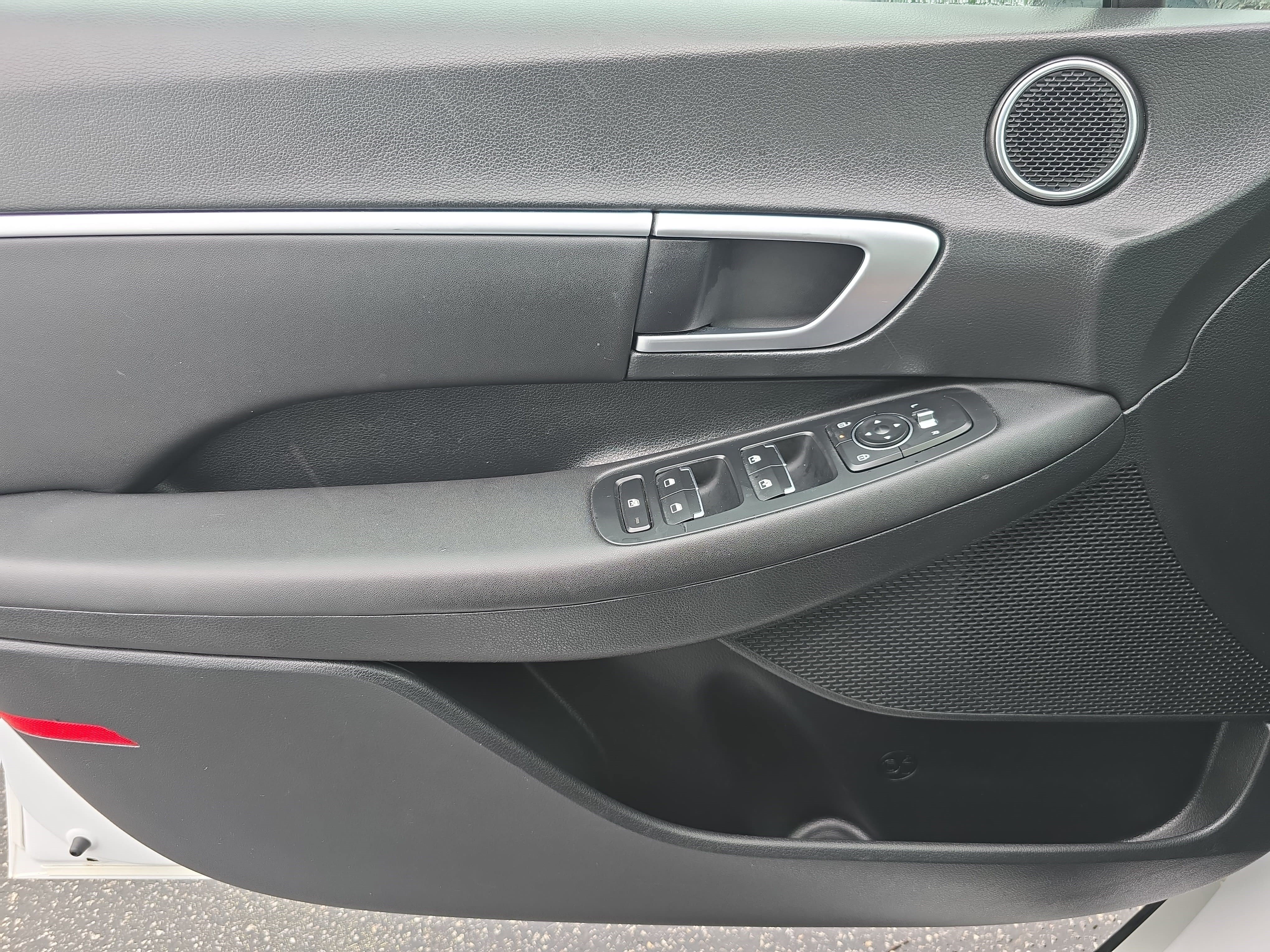Used 2024 Hyundai Sonata SEL FWD image 25