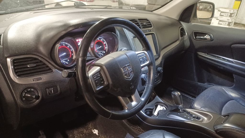 Used 2020 Dodge Journey Crossroad image 4