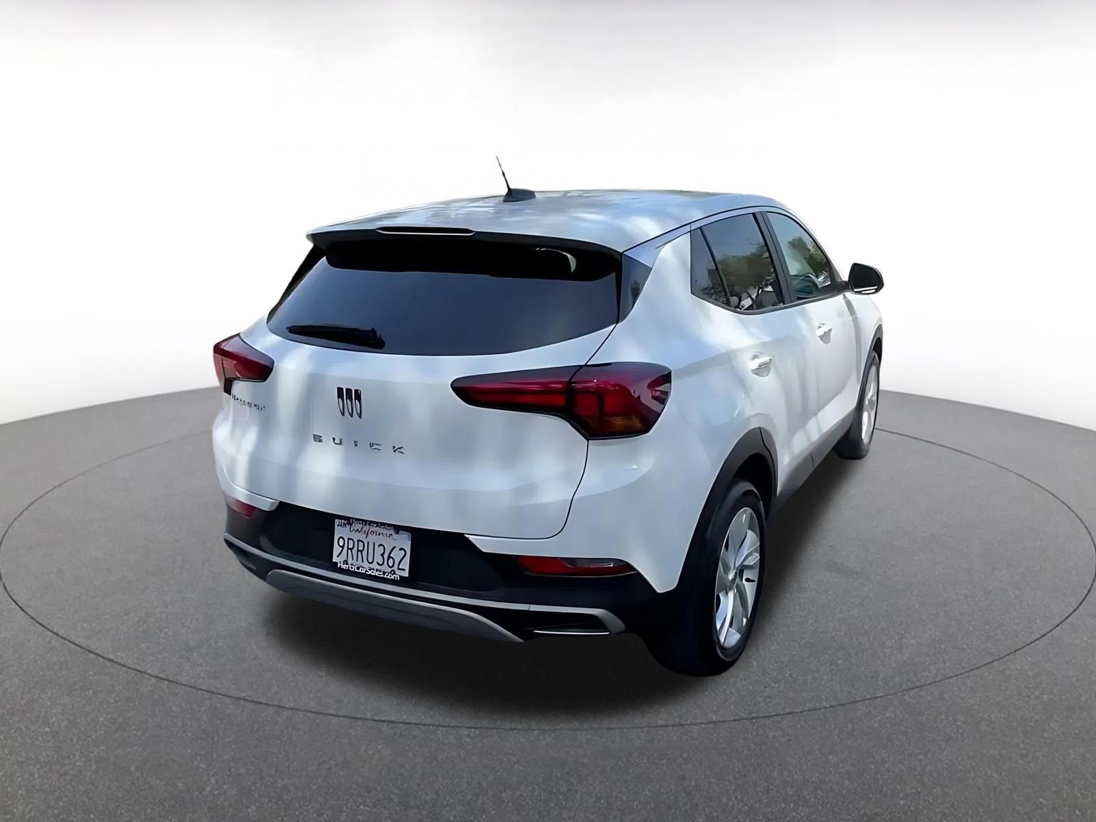 Used 2025 Buick Encore GX Preferred FWD image 14