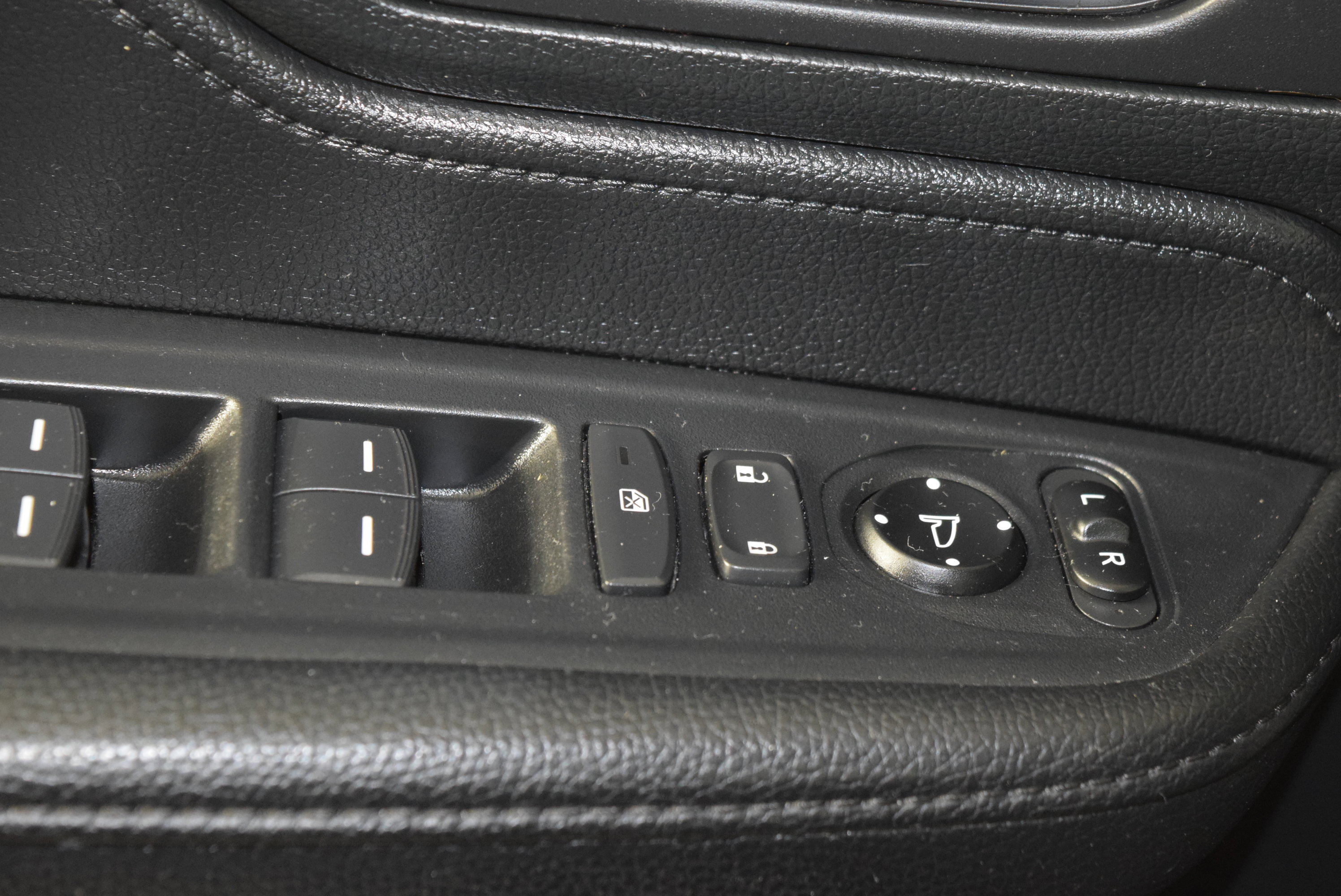 Used 2023 Honda Odyssey EX-L image 32