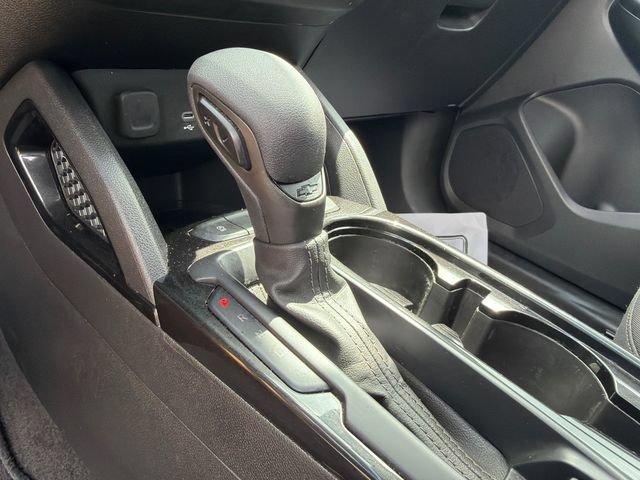 Used 2022 Chevrolet TrailBlazer LT w/ Convenience Package FWD image 31