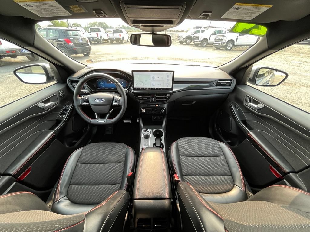 Used 2024 Ford Escape ST-Line Elite AWD/4WD image 13