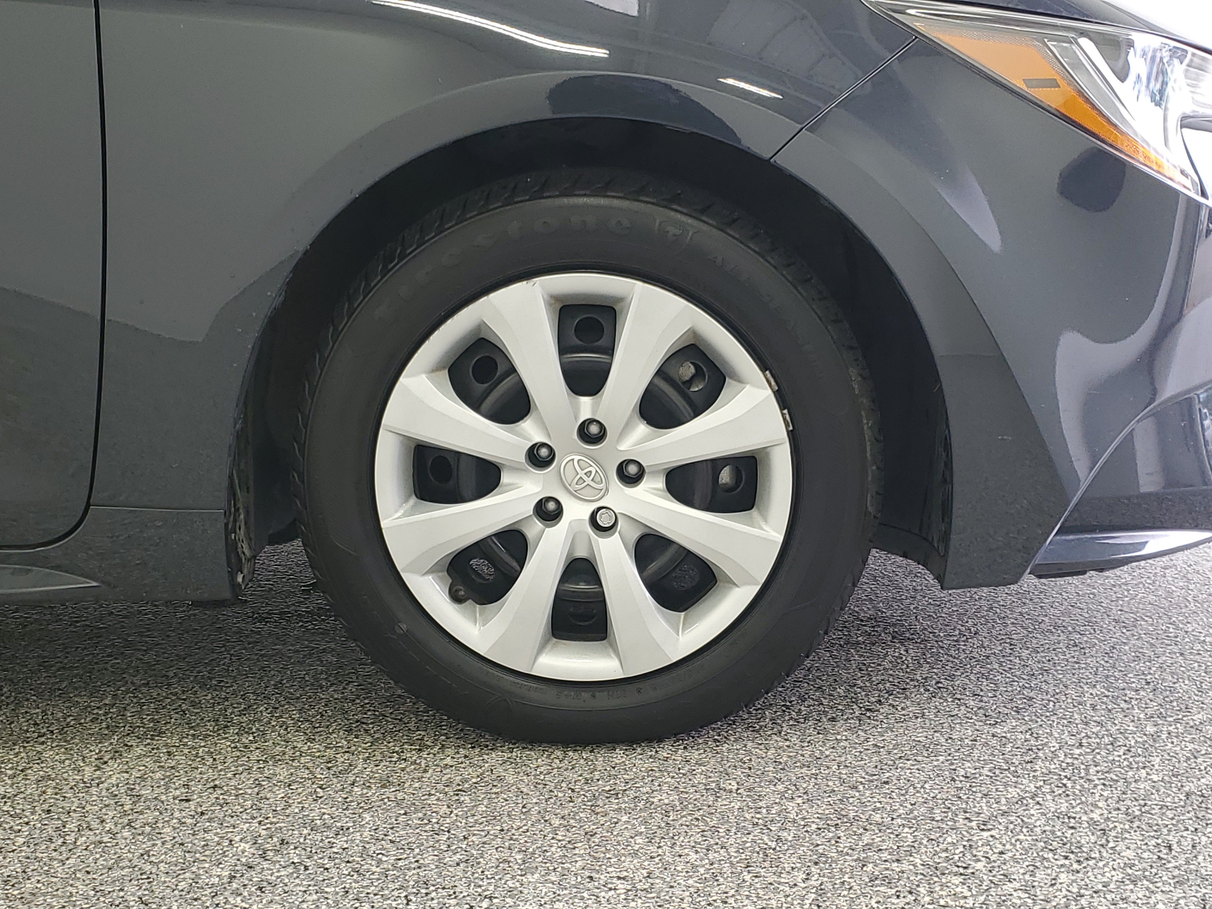 Used 2024 Toyota Corolla LE FWD image 10