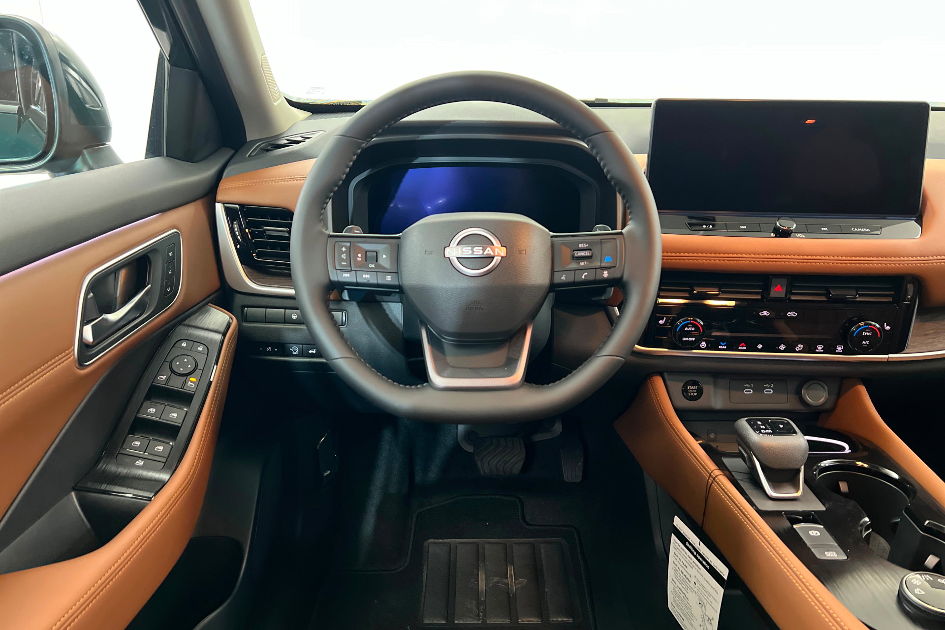 New 2026 Nissan Rogue Platinum w/ Platinum Premium Package image 12