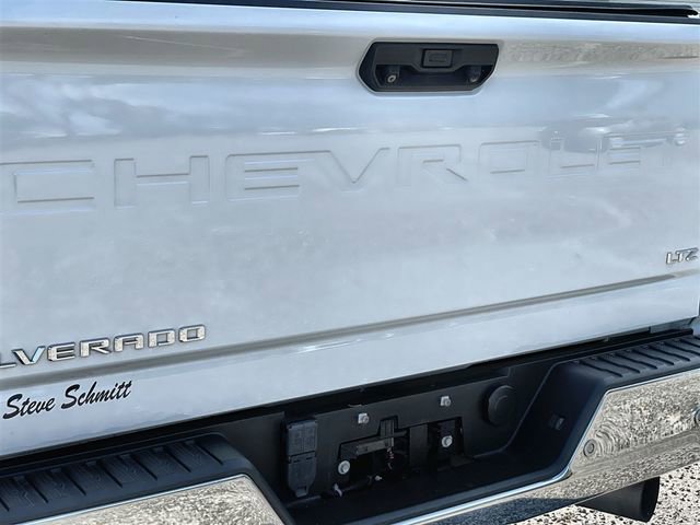 Used 2021 Chevrolet Silverado 2500 LTZ w/ LTZ Premium Package image 33