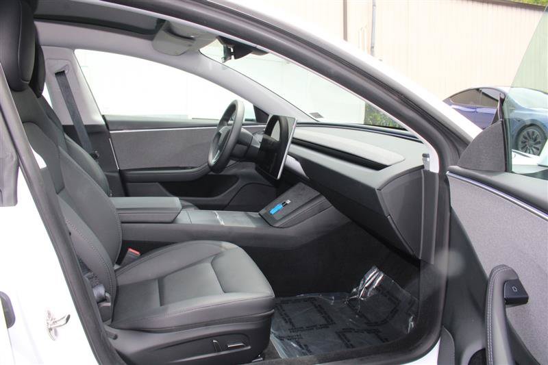 Used 2024 Tesla Model 3 Long Range RWD image 12