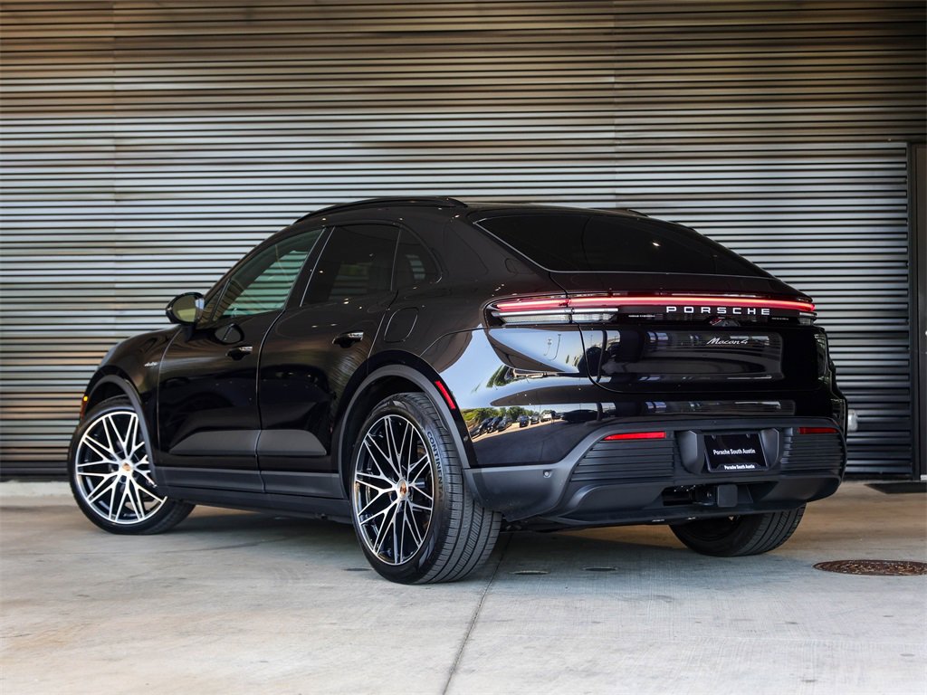 New 2025 Porsche Macan 4 Electric image 3