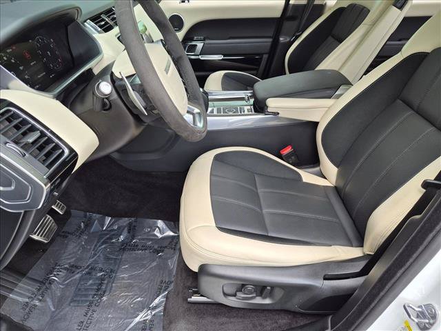 Used 2020 Land Rover Range Rover Sport HST AWD/4WD image 17