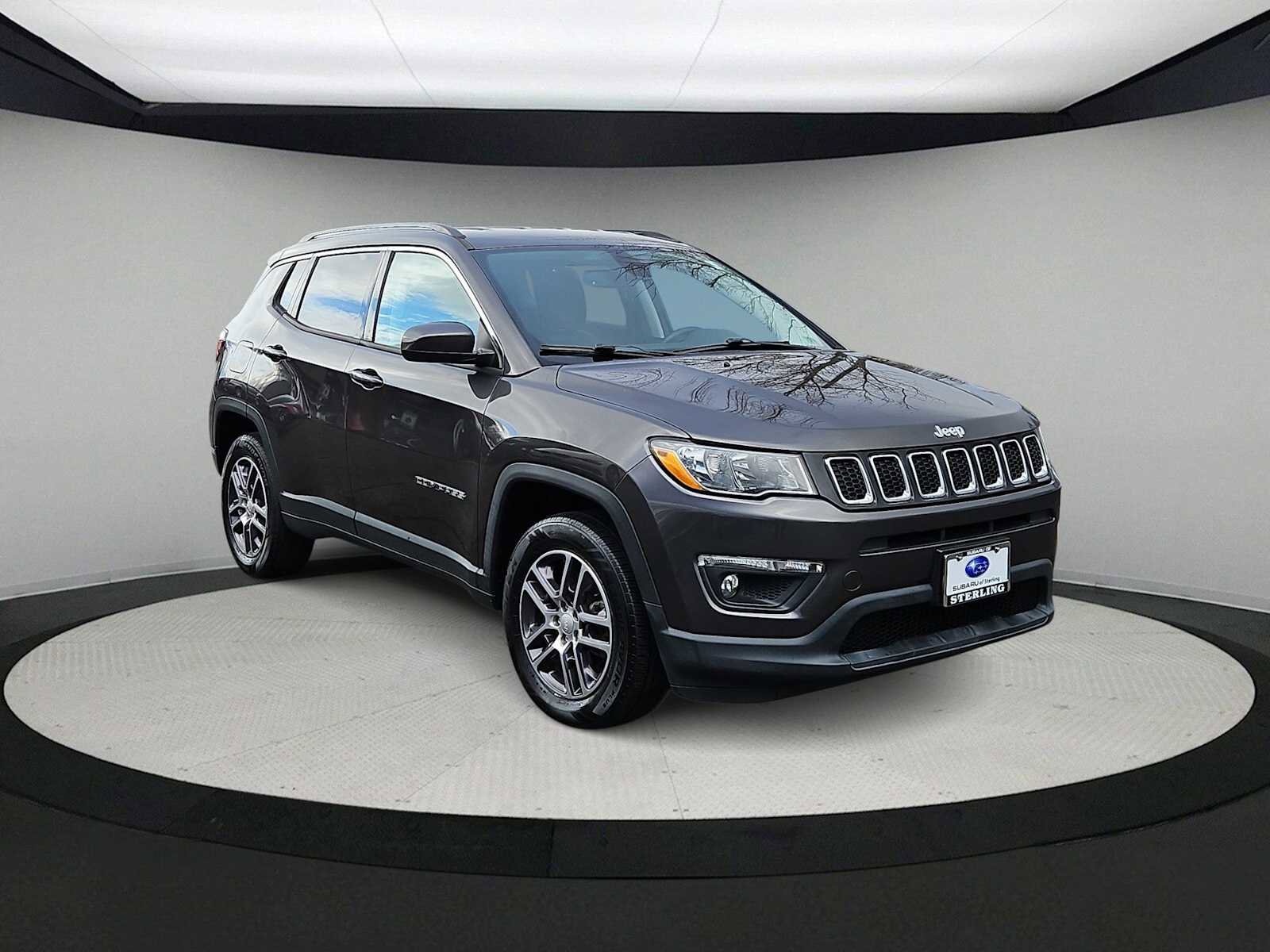Used 2019 Jeep Compass Latitude w/ Popular Equipment Group image 2