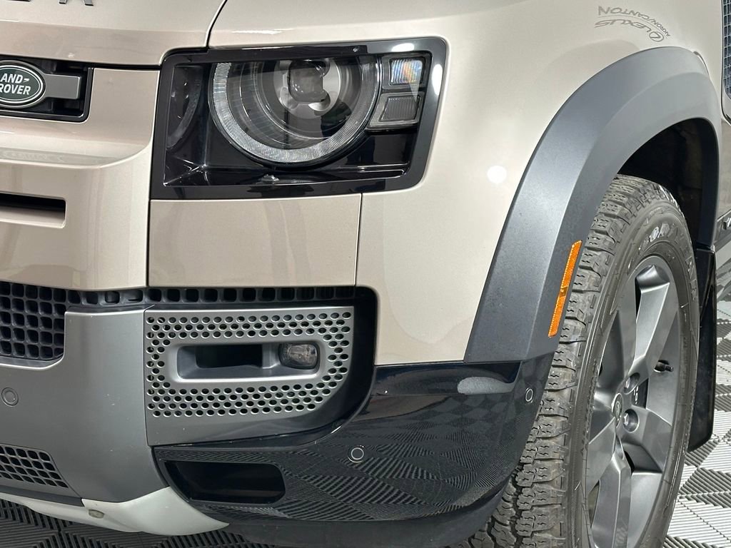 Used 2023 Land Rover Defender 90 Carpathian Edition AWD/4WD image 13