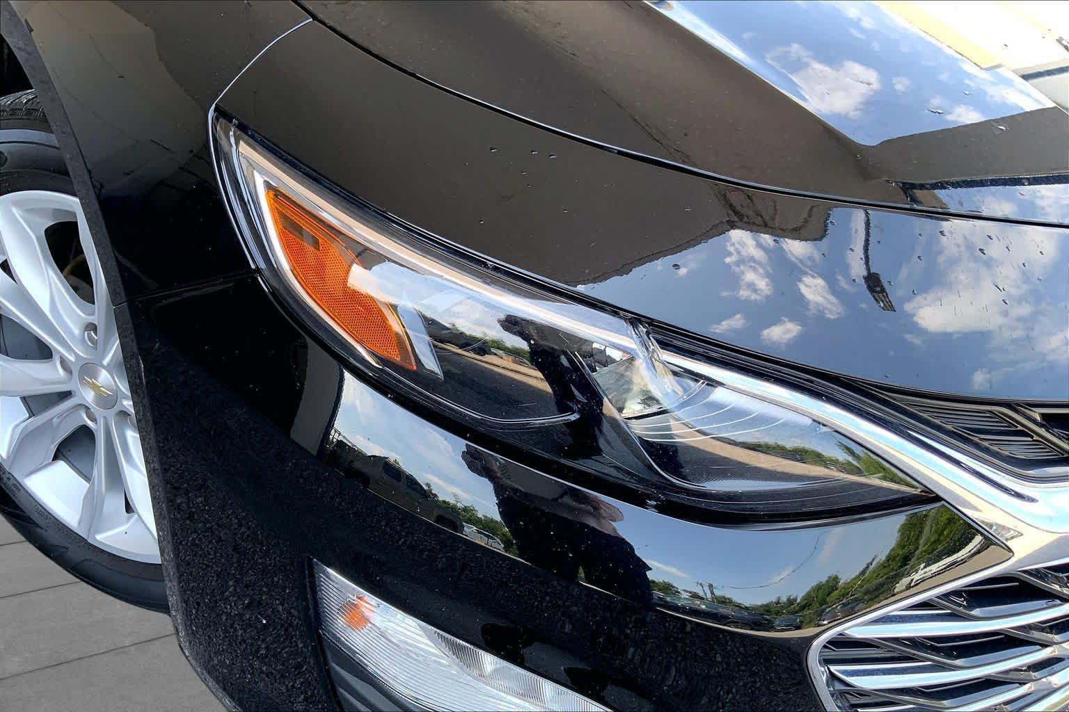 Used 2025 Chevrolet Malibu LT FWD image 28