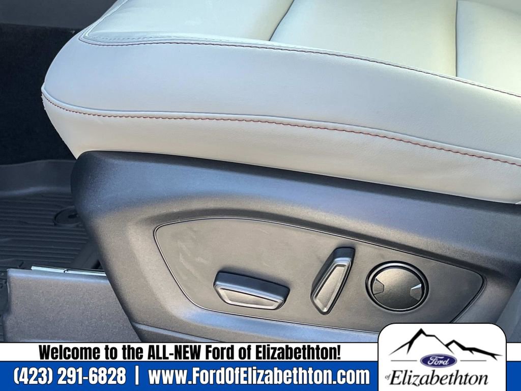 New 2026 Ford Explorer Active w/ Active Comfort Package image 24