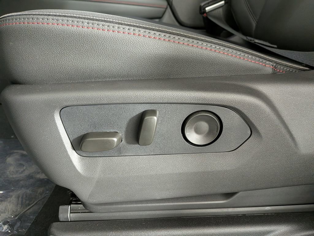 New 2026 Chevrolet Tahoe RST image 17