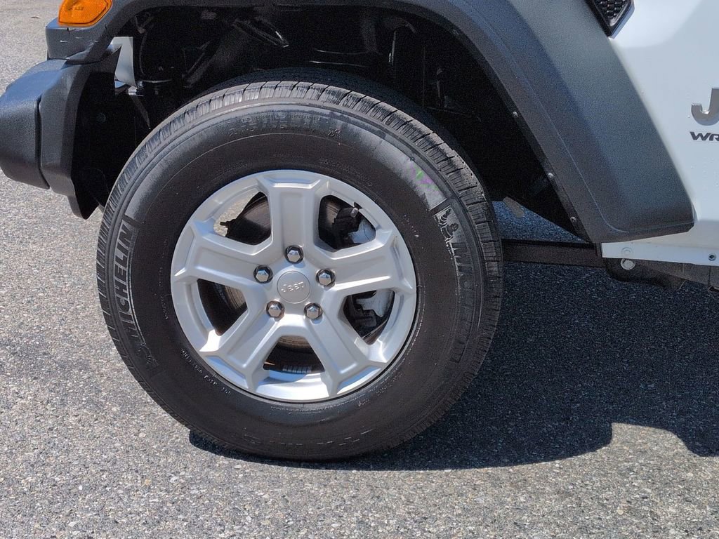 Certified 2020 Jeep Wrangler Sport image 9