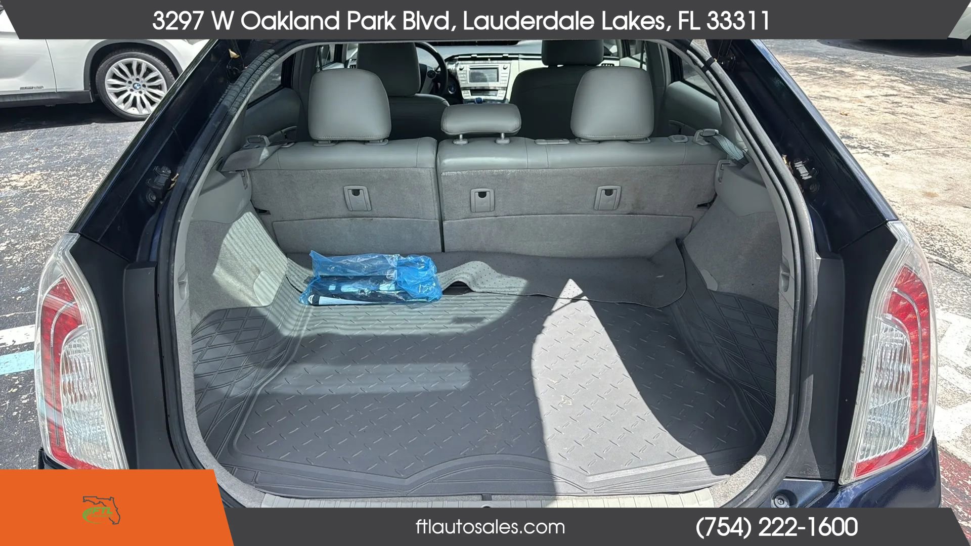 Used 2013 Toyota Prius Two FWD image 41