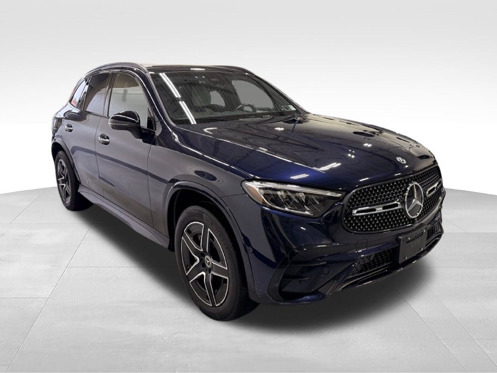 Used 2023 Mercedes-Benz GLC 300 4MATIC image 7