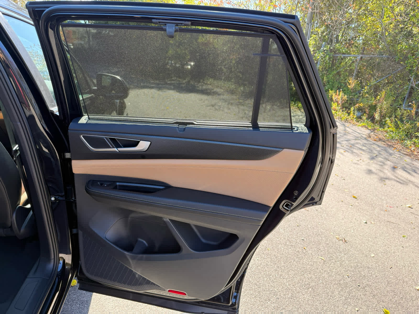 New 2026 Volkswagen Atlas Cross Sport SEL image 11