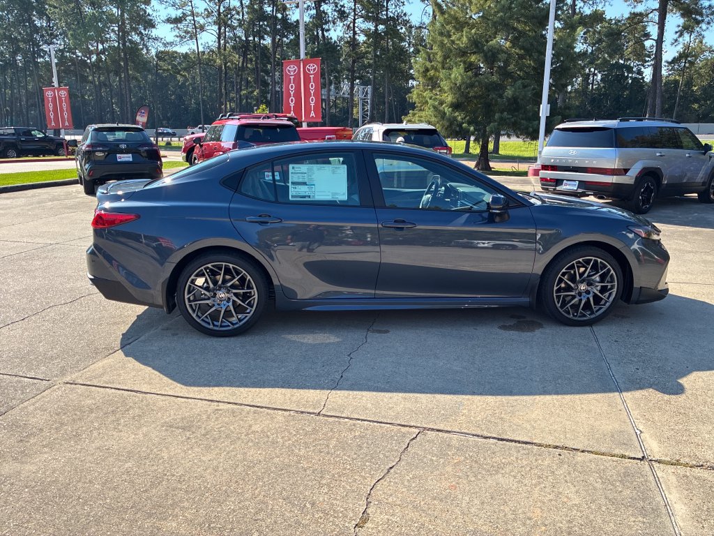 New 2026 Toyota Camry SE w/ Convenience Package FWD image 8