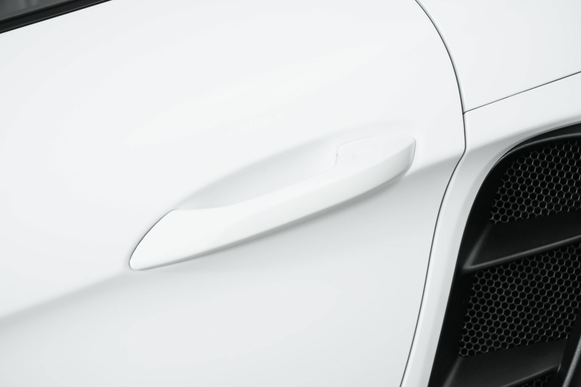 Used 2025 Porsche 718 Cayman RWD image 51