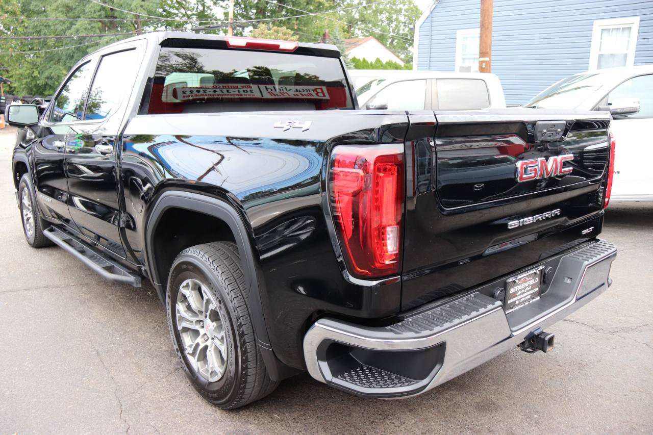 Used 2025 GMC Sierra 1500 SLT AWD/4WD image 3