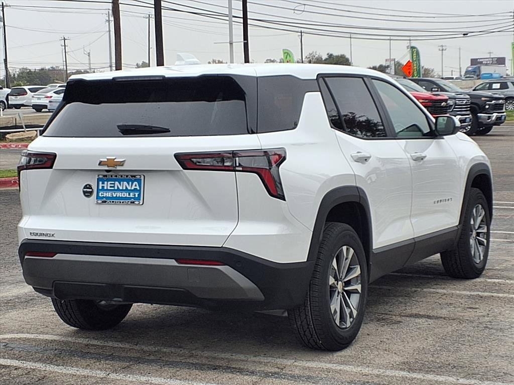 New 2026 Chevrolet Equinox LT image 4