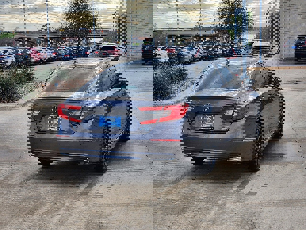 Used 2021 Honda Accord EX-L image 5