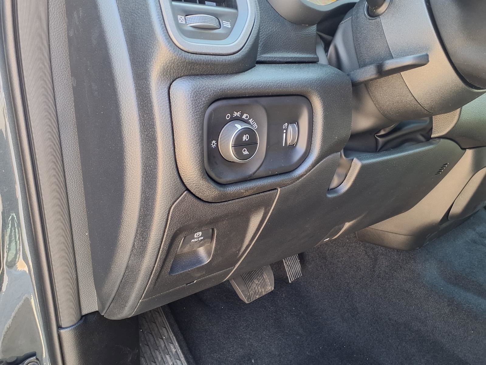 New 2026 RAM 1500 Express RWD image 11