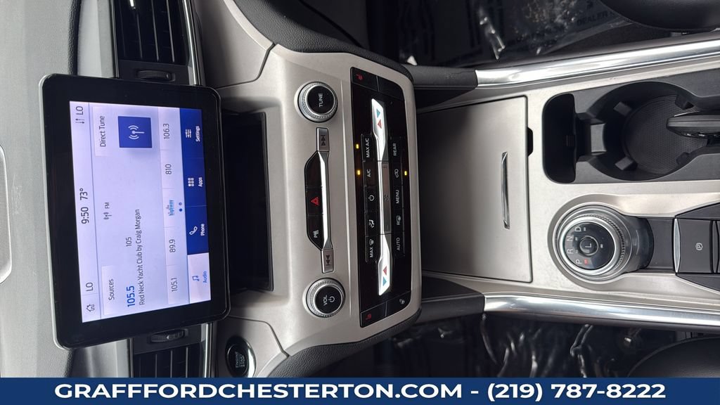 Used 2024 Ford Explorer XLT w/ Equipment Group 202A AWD/4WD image 19