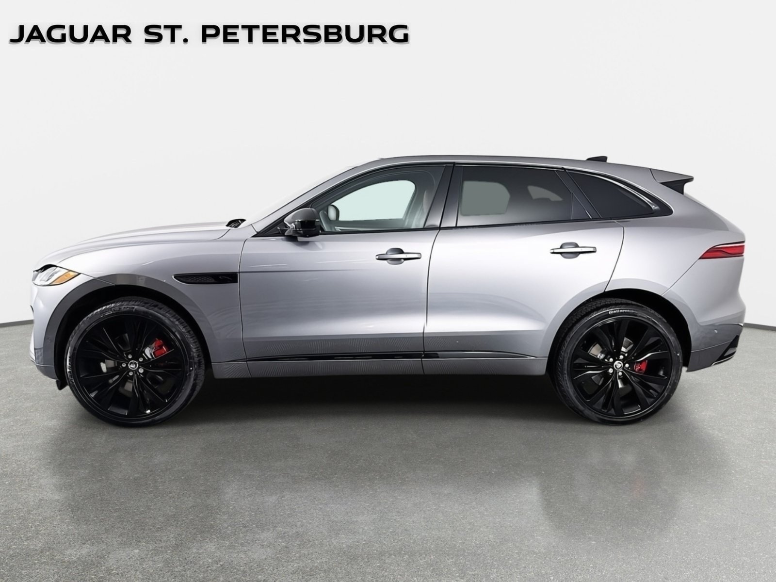 Used 2026 Jaguar F-PACE R-Dynamic S AWD/4WD image 8