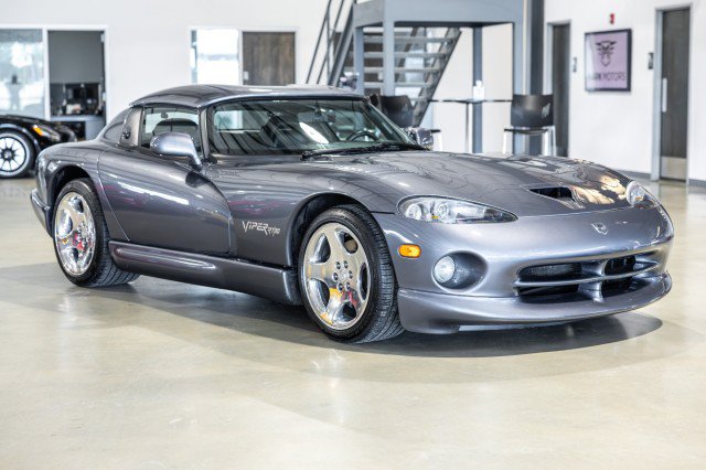 Used 2000 Dodge Viper RT/10 RWD image 8