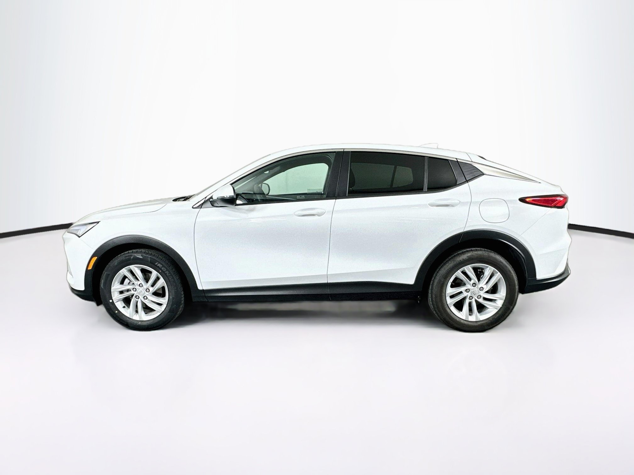 Used 2026 Buick Envista Preferred FWD image 4