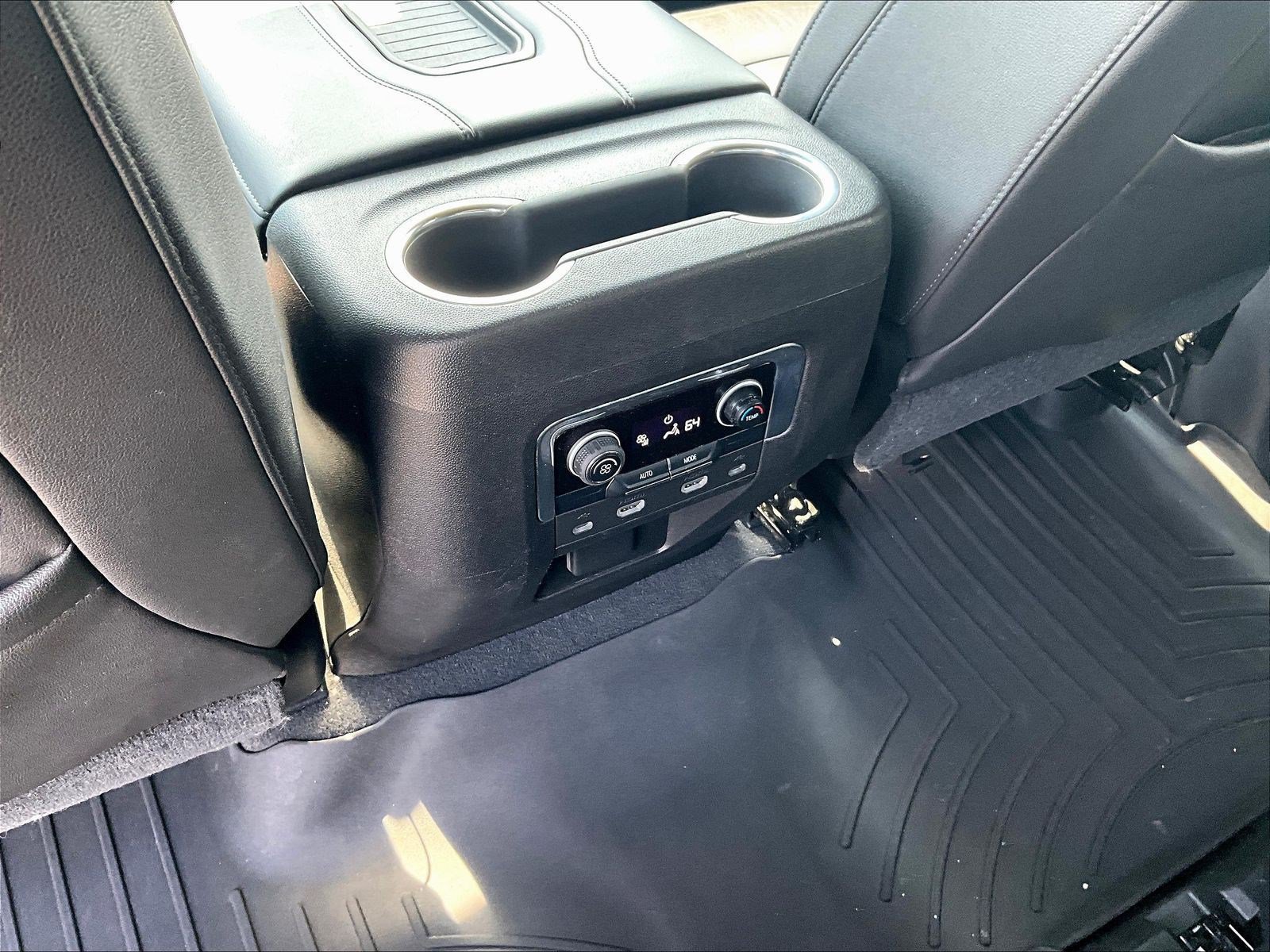 Used 2021 Chevrolet Tahoe Z71 w/ Rear Media and Nav Package AWD/4WD image 10