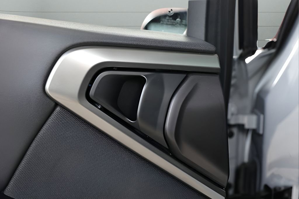 Used 2025 BMW X3 xDrive30i image 46