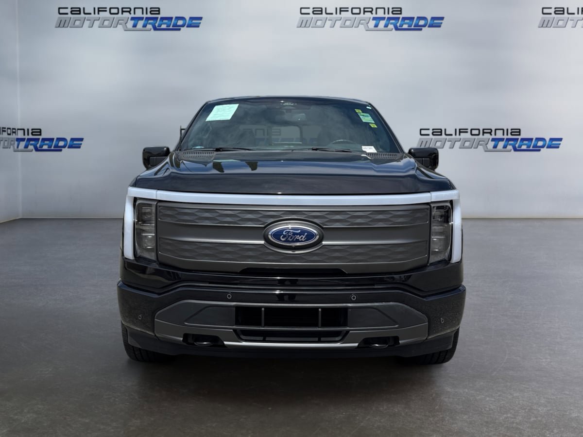 Used 2022 Ford F150 Lightning Lariat AWD/4WD image 2