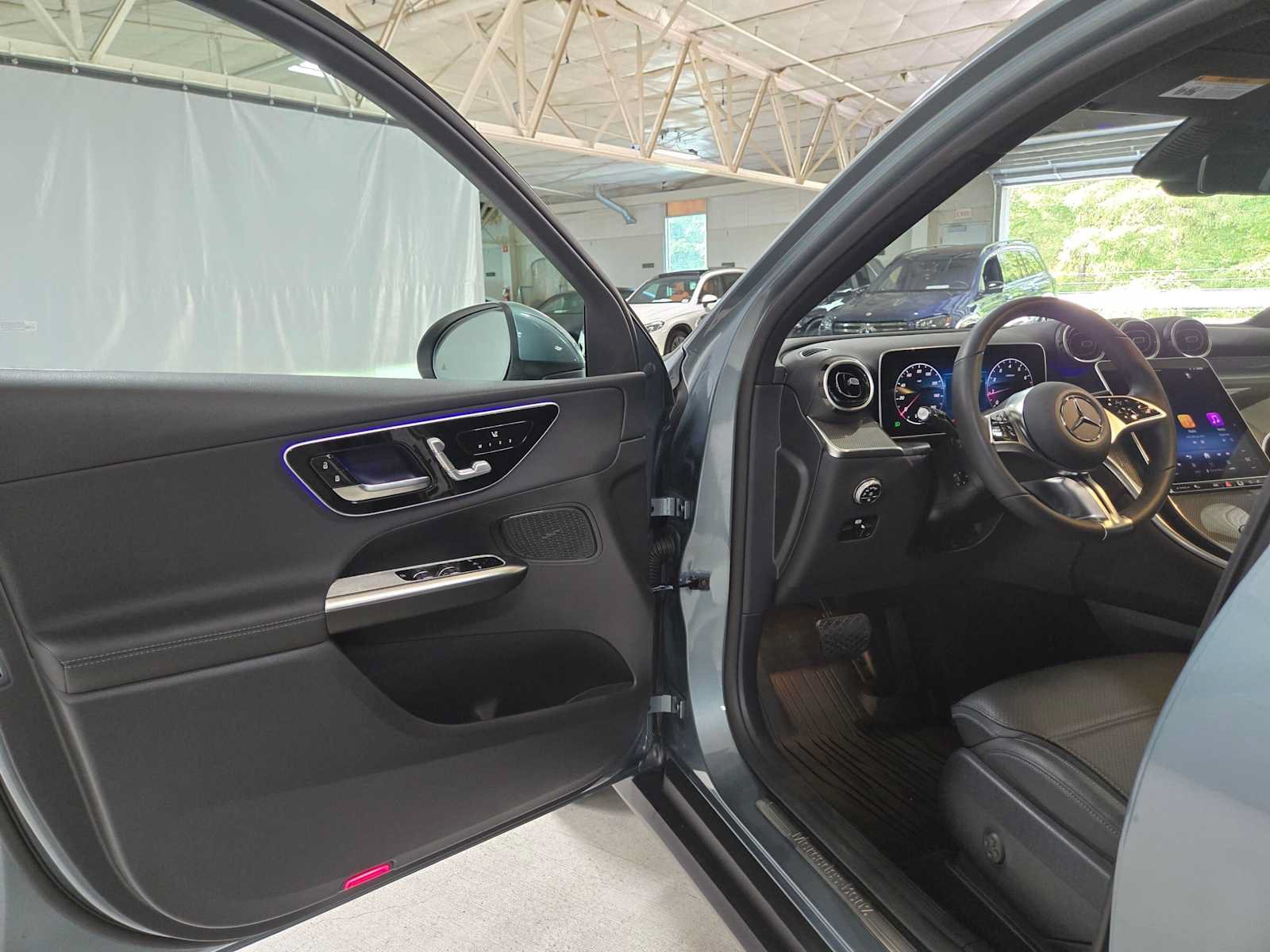 Used 2026 Mercedes-Benz GLC 300 4MATIC image 18