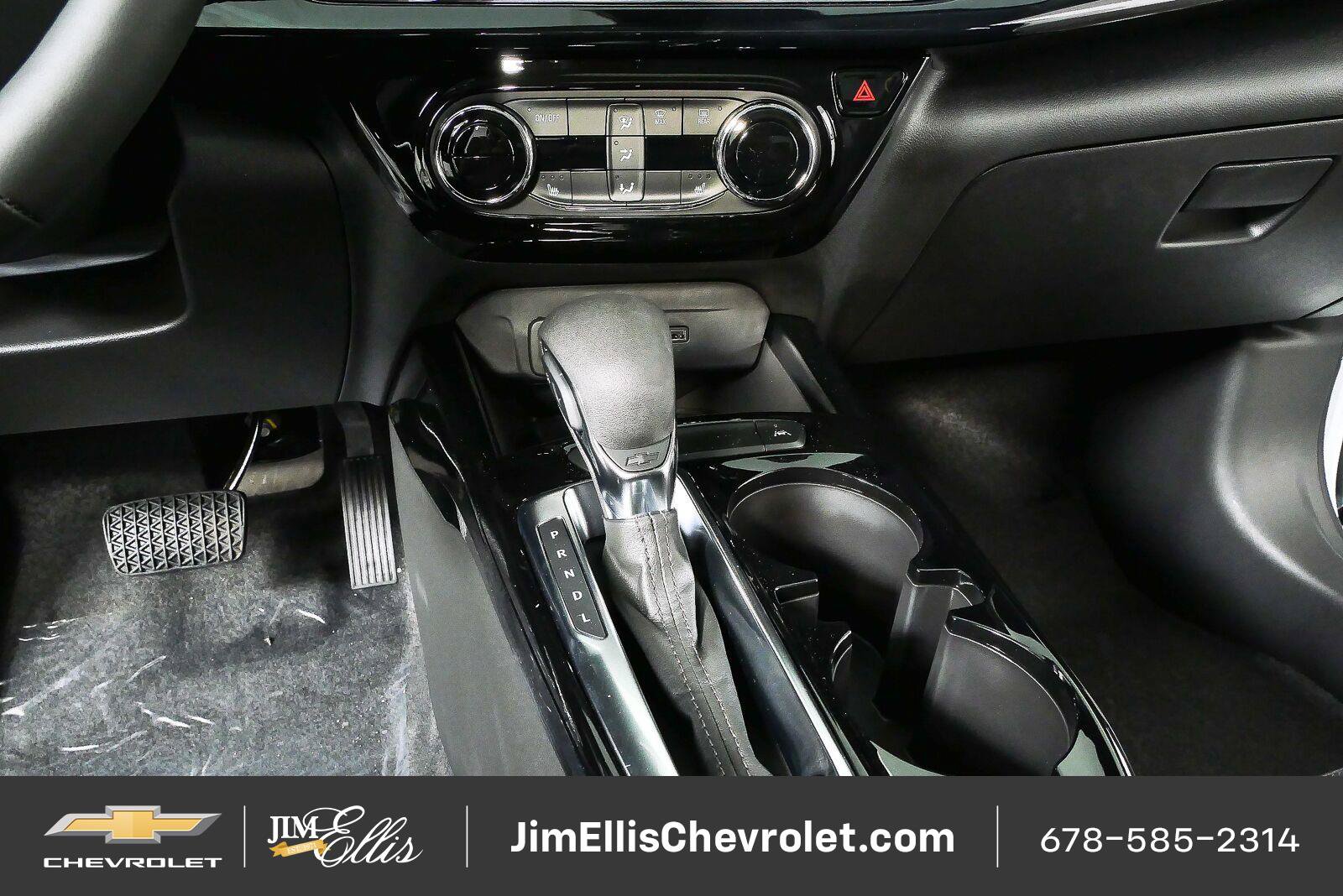 New 2026 Chevrolet Trax ACTIV w/ Sunroof Package FWD image 16