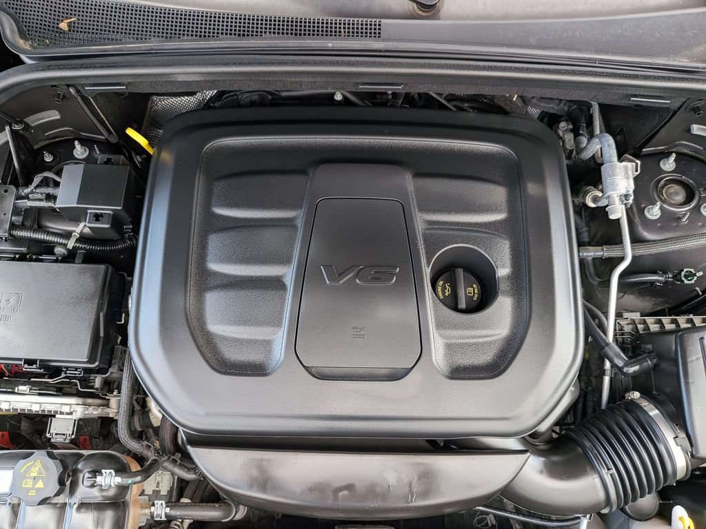 Used 2019 Jeep Grand Cherokee Altitude RWD image 11