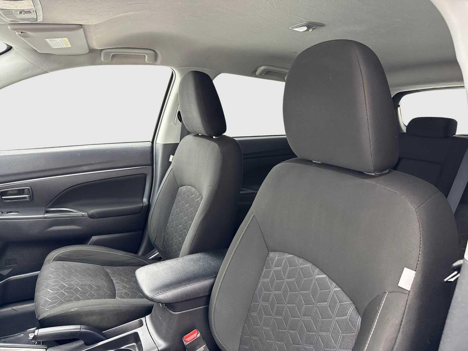 Used 2020 Mitsubishi Outlander Sport ES FWD image 15