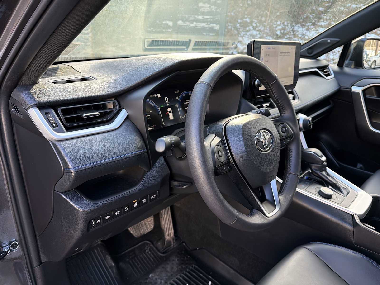 Used 2024 Toyota RAV4 XSE image 10