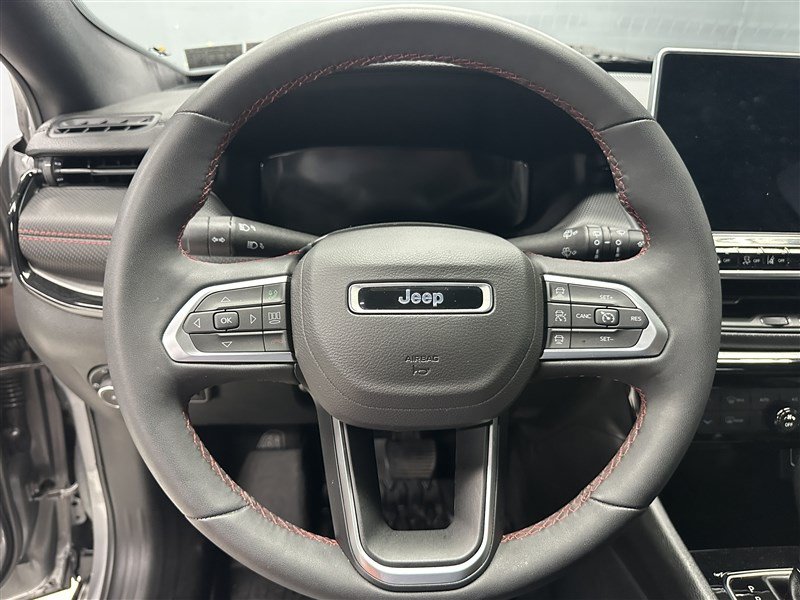 Used 2023 Jeep Compass Trailhawk w/ Trailhawk Elite Group AWD/4WD image 21