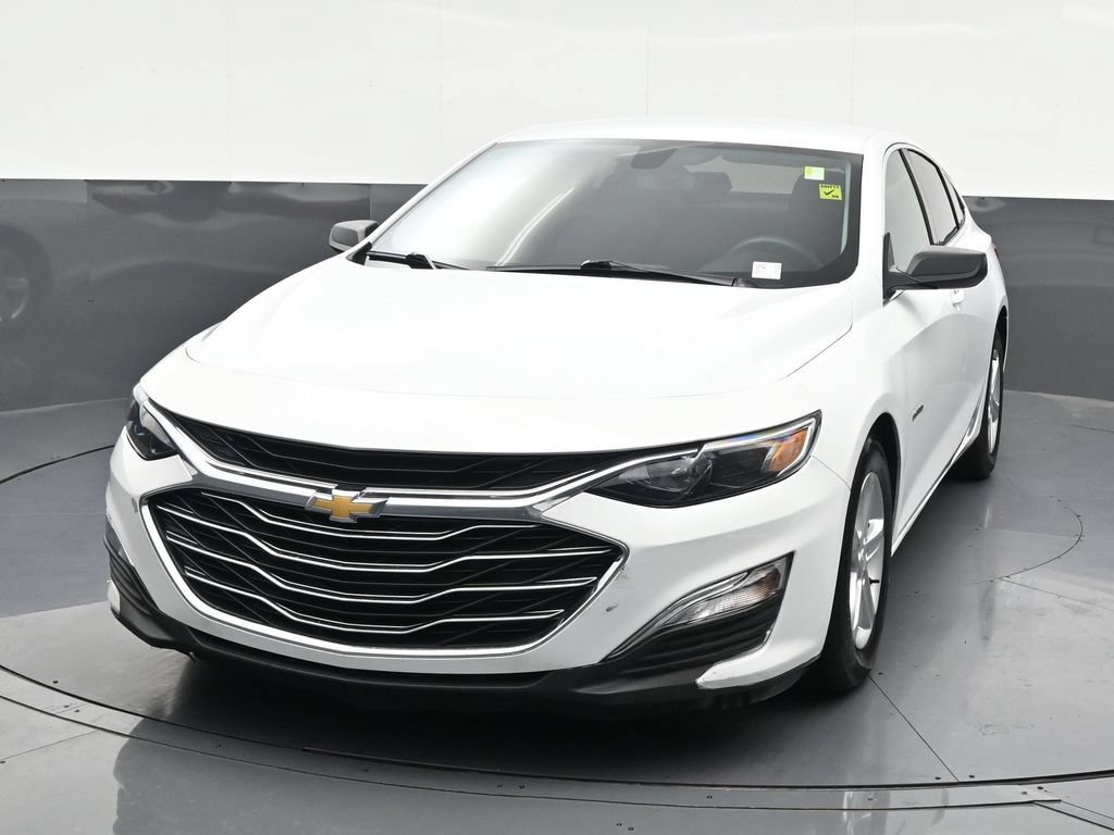 Used 2022 Chevrolet Malibu LS FWD image 9