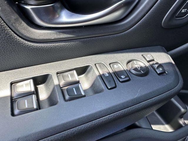 Certified 2024 Honda Pilot TrailSport image 31