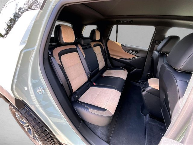 Used 2026 Chevrolet Equinox ACTIV FWD image 29