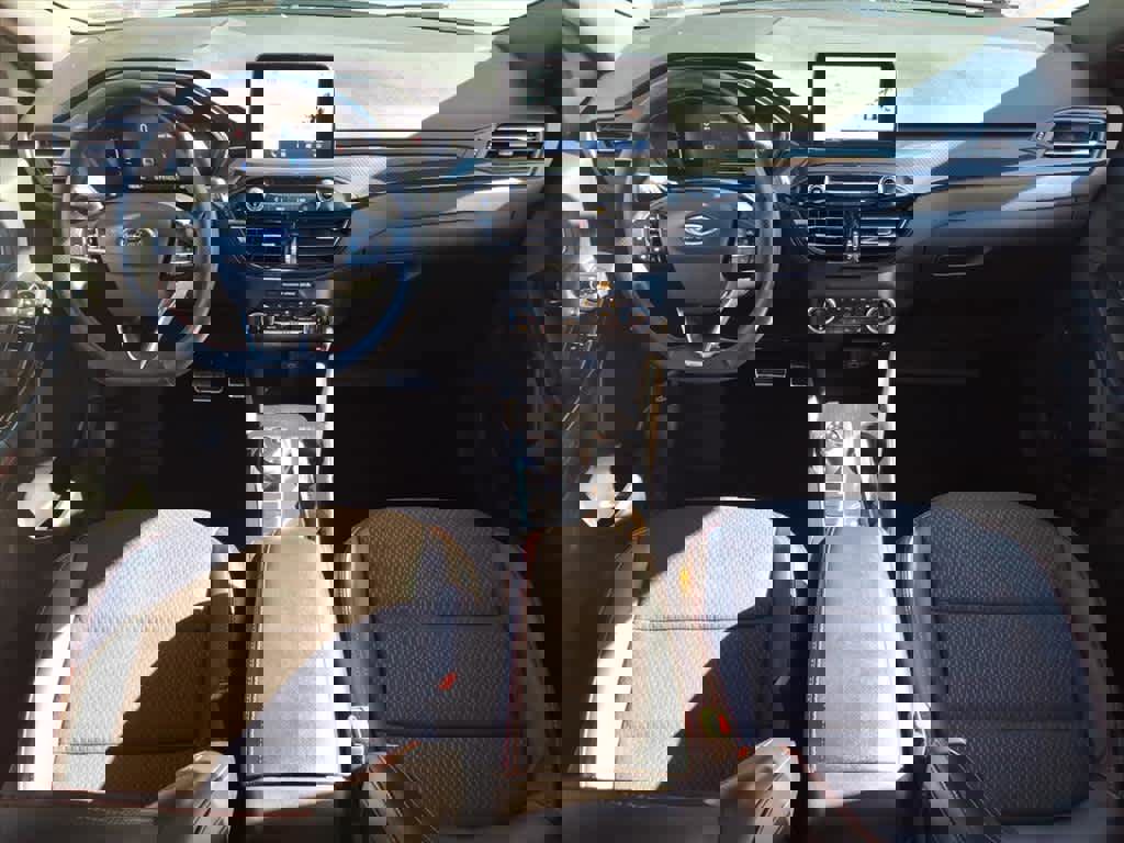 Used 2023 Ford Escape ST-Line image 12