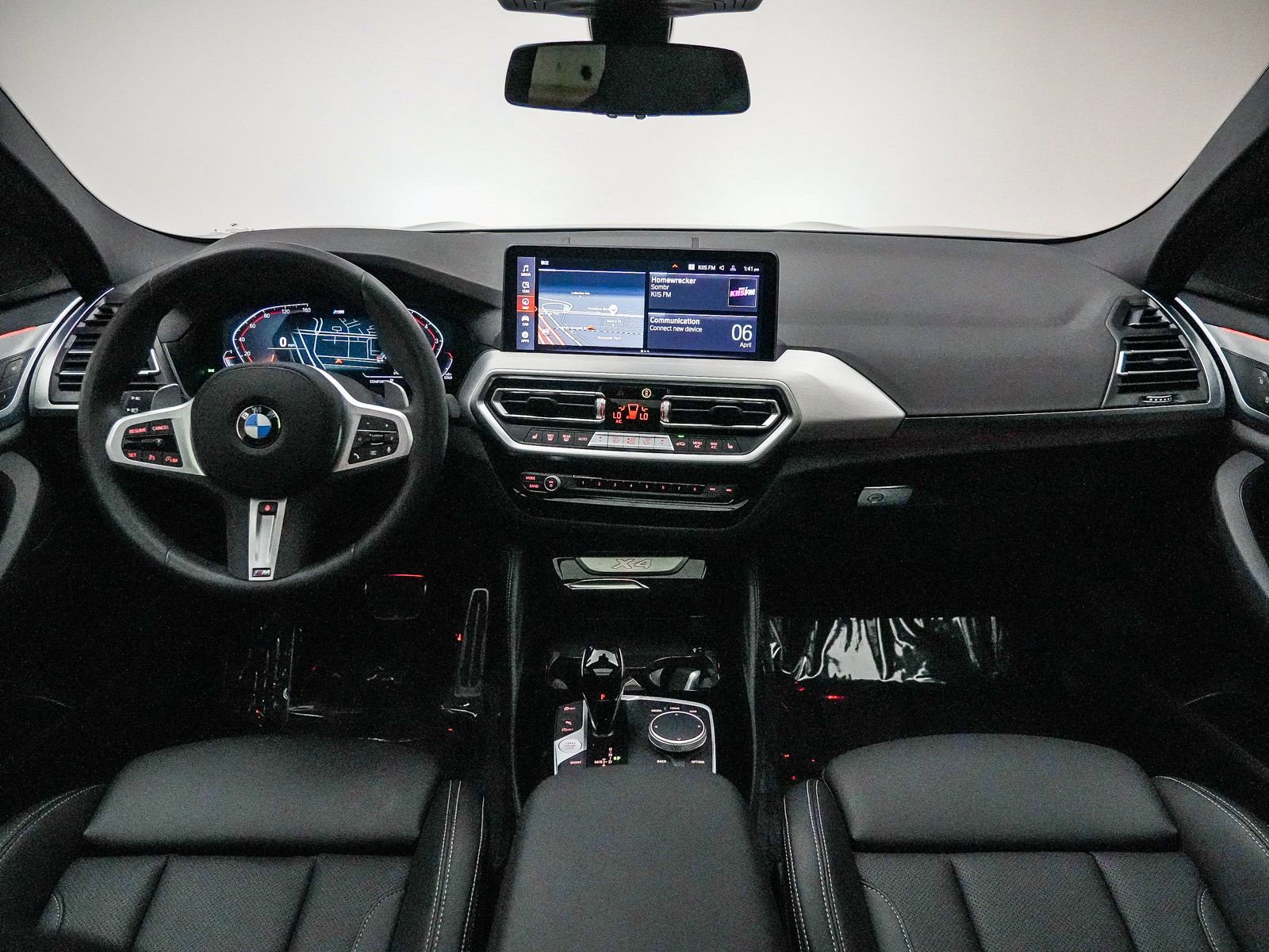 Used 2025 BMW X4 xDrive30i image 13