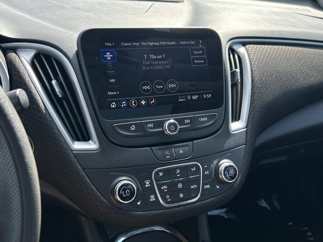Used 2023 Chevrolet Malibu LT FWD image 22