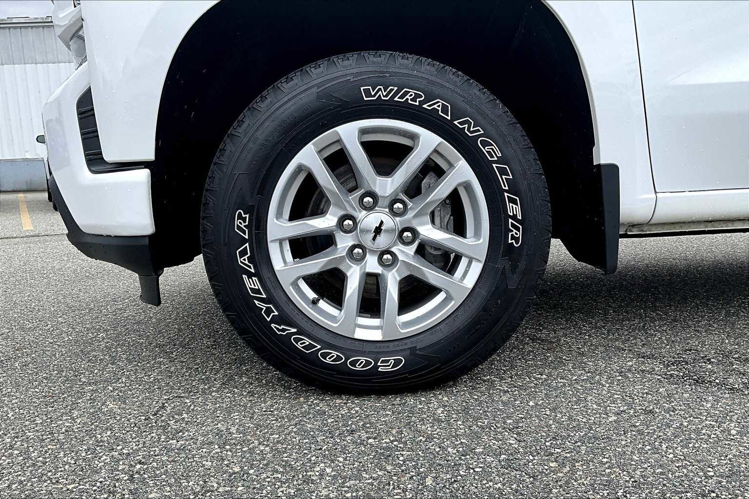 Used 2021 Chevrolet Silverado 1500 RST image 7