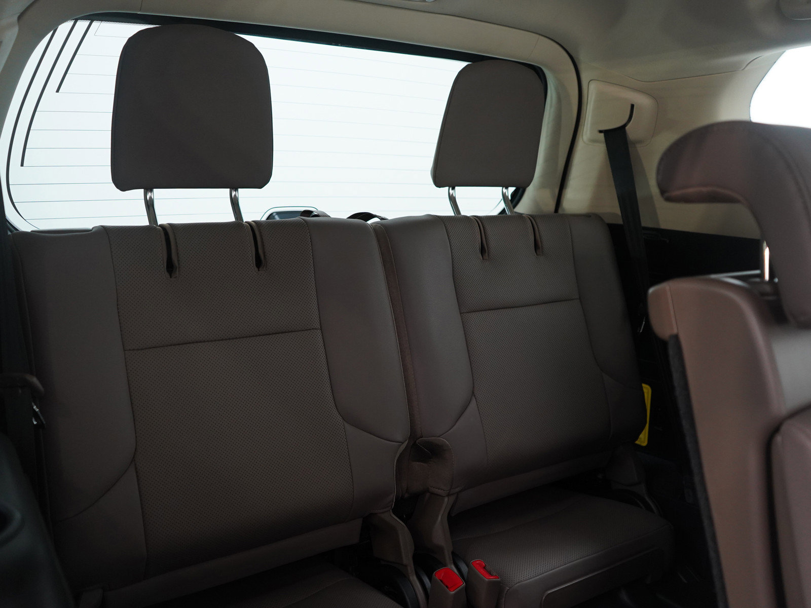 Used 2023 Lexus GX 460 Premium w/ Premium Package image 14