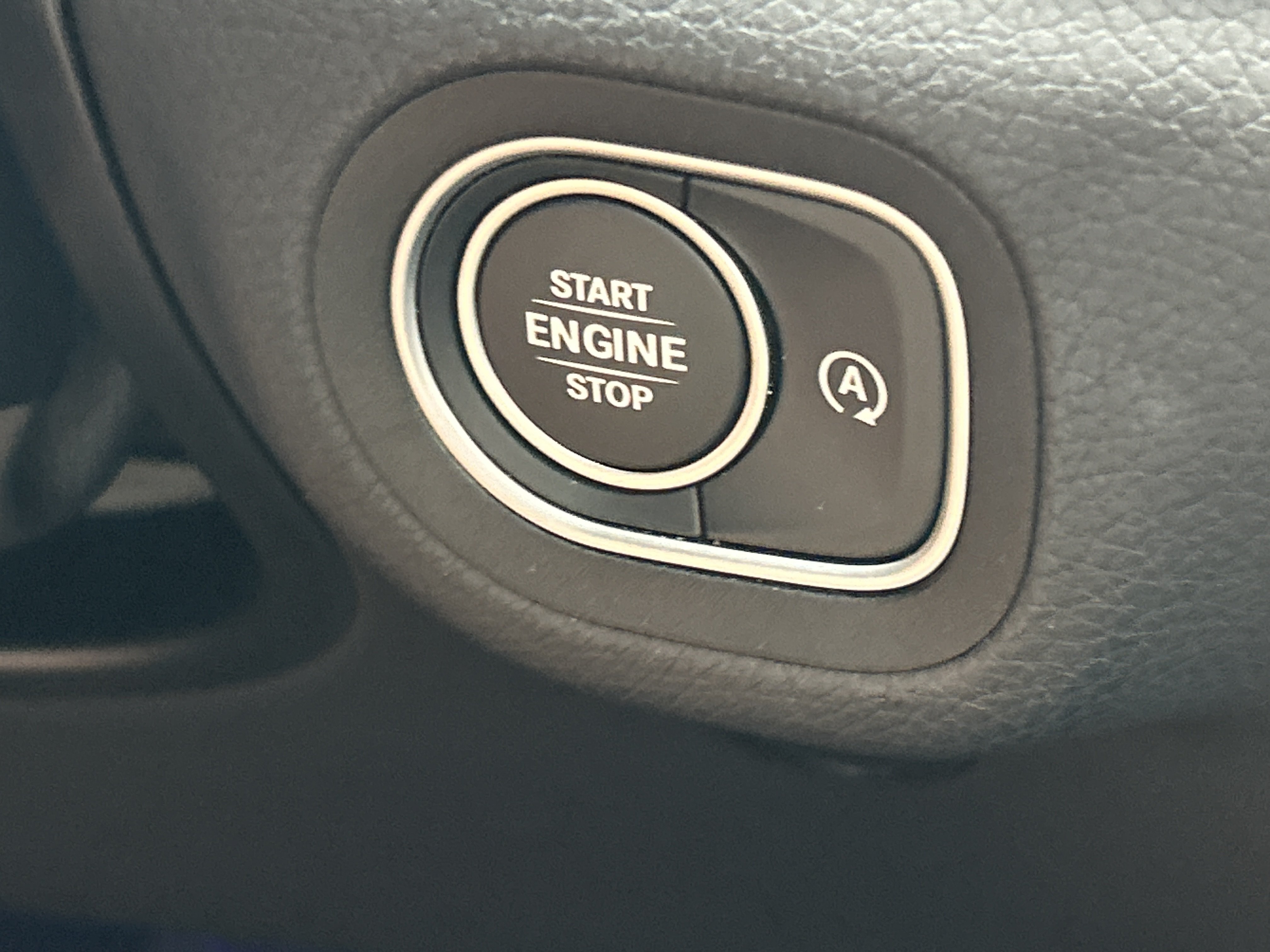 Certified 2025 Mercedes-Benz GLE 350 4MATIC image 30