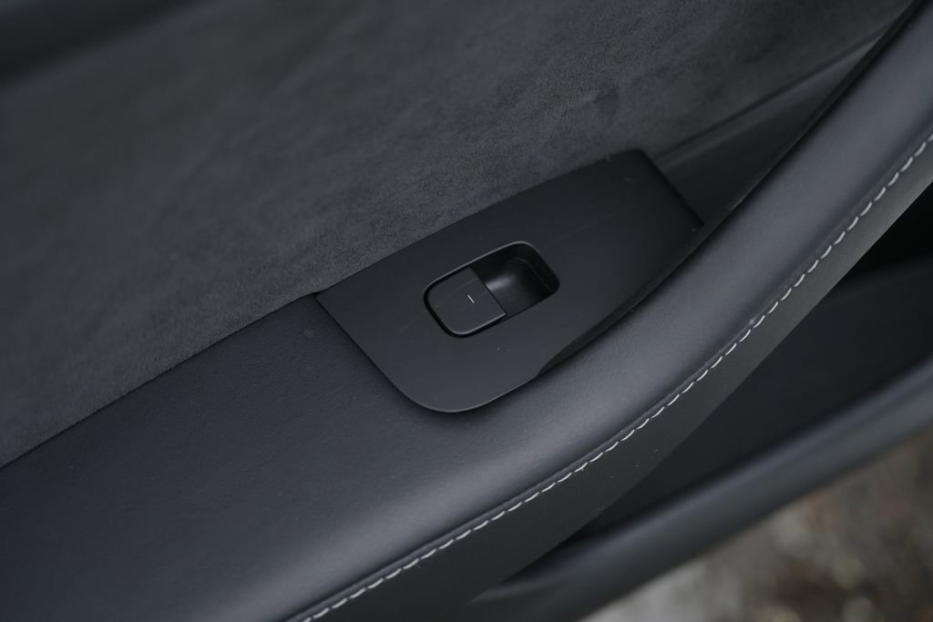 Used 2021 Tesla Model 3 Standard Range Plus image 29